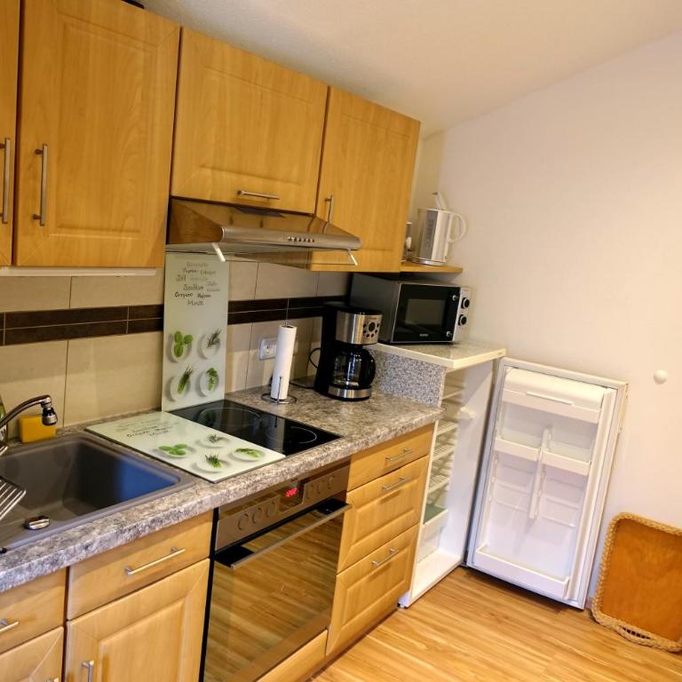 Ferienwohnung Ariane - Apartamento - 30