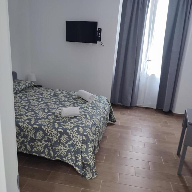 Garibaldi Palace - Standard Apartment - 14