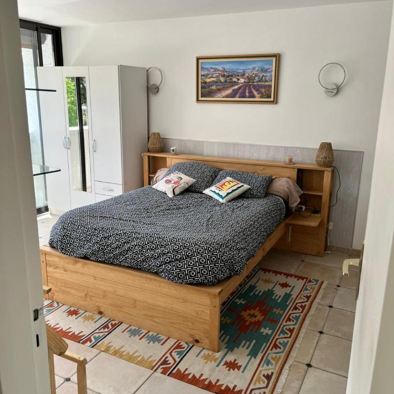 Le Gryselis - One-Bedroom Apartment - 12