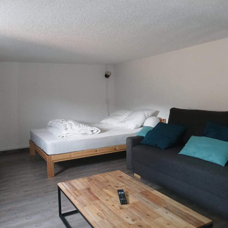 Appartement chaleureux. - Appartement 2 Chambres - 6