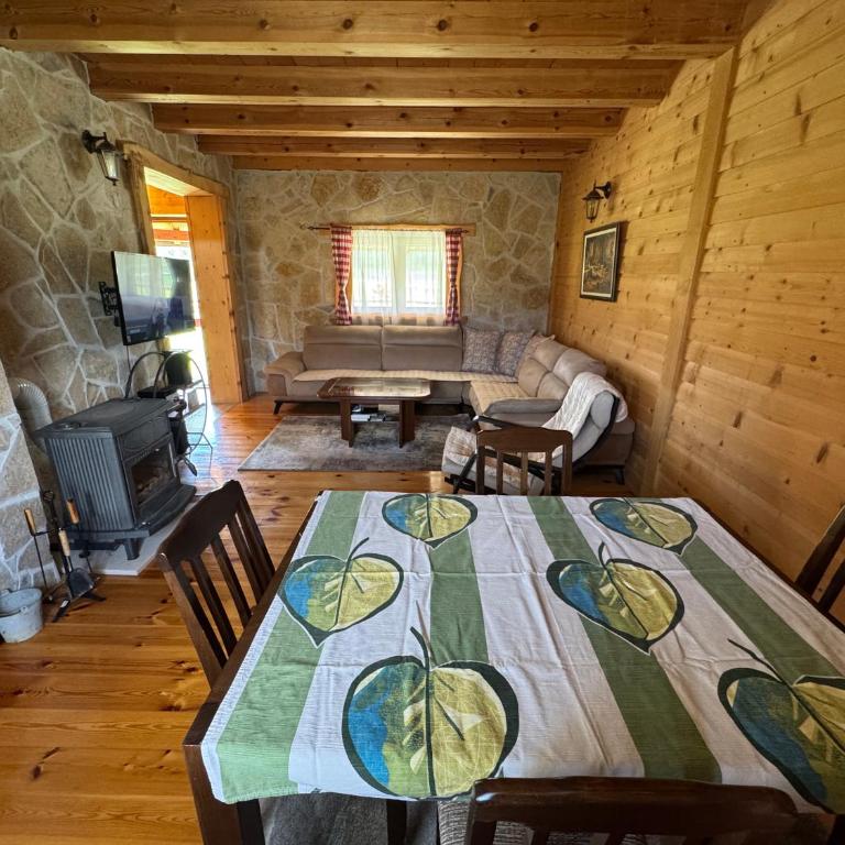 Vacation Home Andjelic - Three-Bedroom House - 20