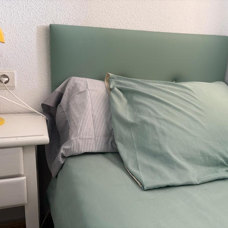 Mira al Mar y Tabarca en urbanización Santa Pola - Apartamento de 2 dormitorios - 26