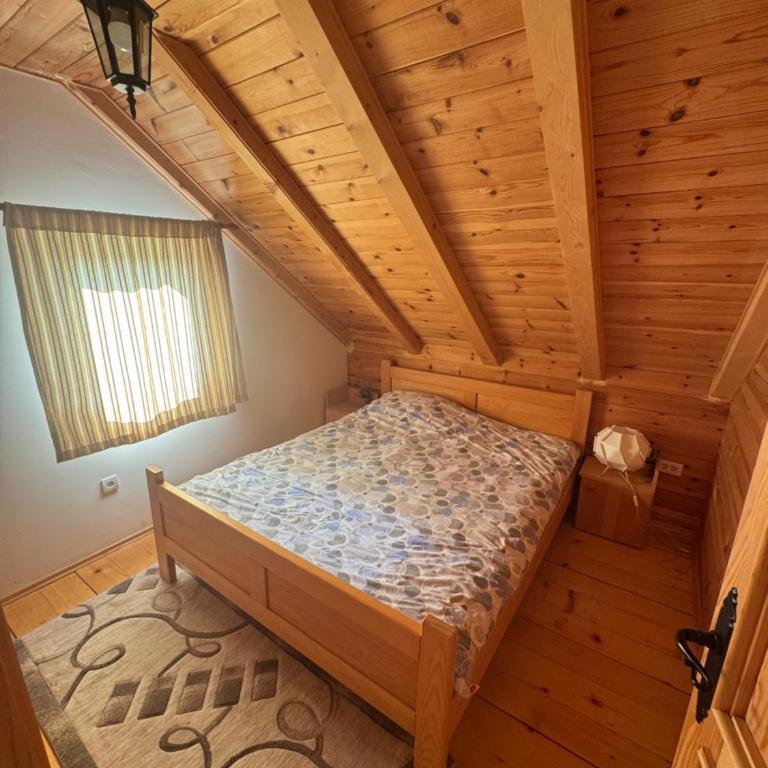 Vacation Home Andjelic - Three-Bedroom House - 16