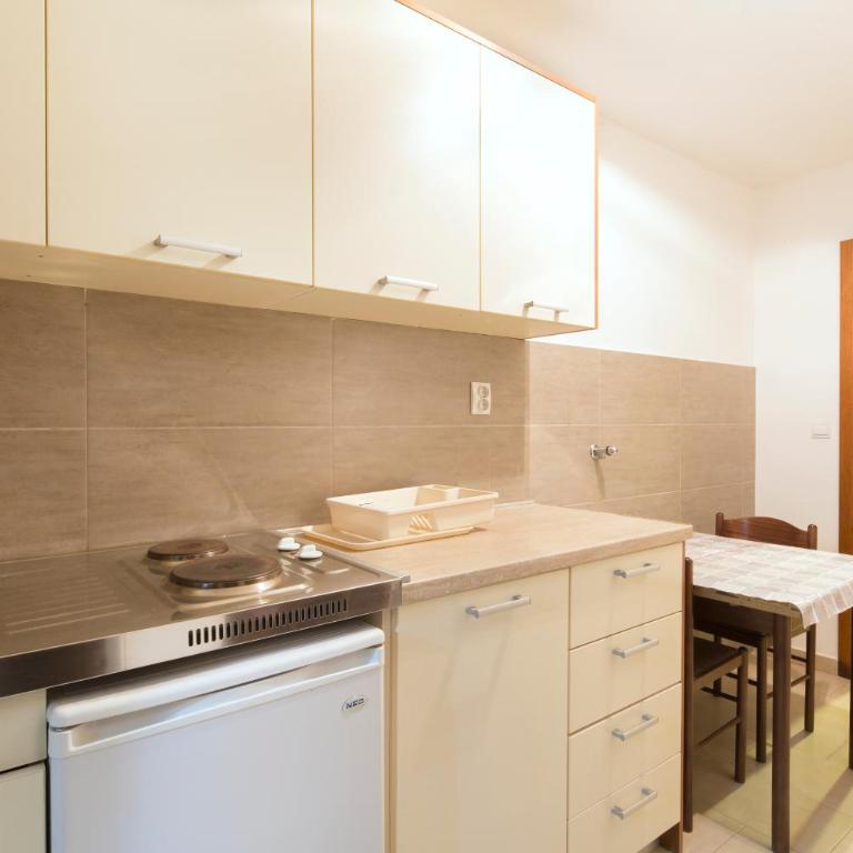 Vila Simon - Porodični Apartman Tipa "Suite" - 2