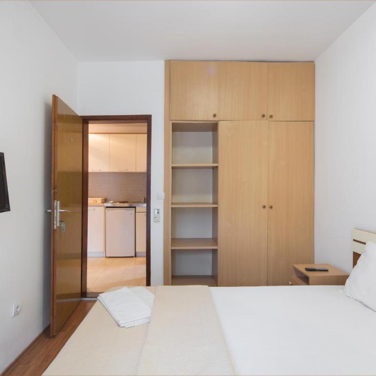 Vila Simon - Porodični Apartman Tipa "Suite" - 8