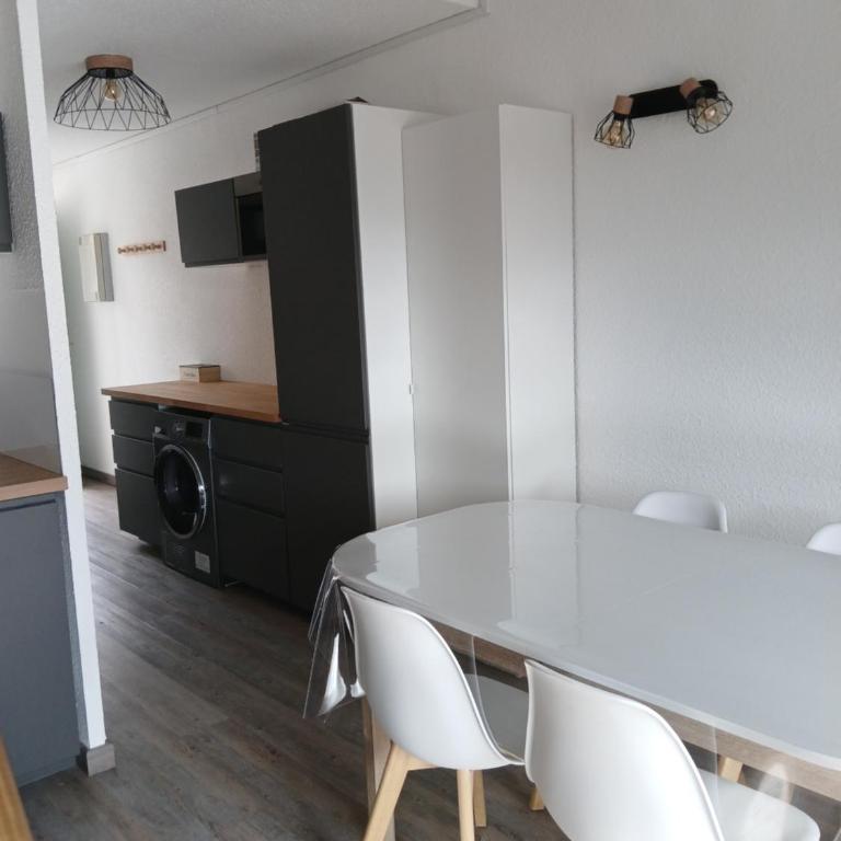 Appartement chaleureux. - Appartement 2 Chambres - 19