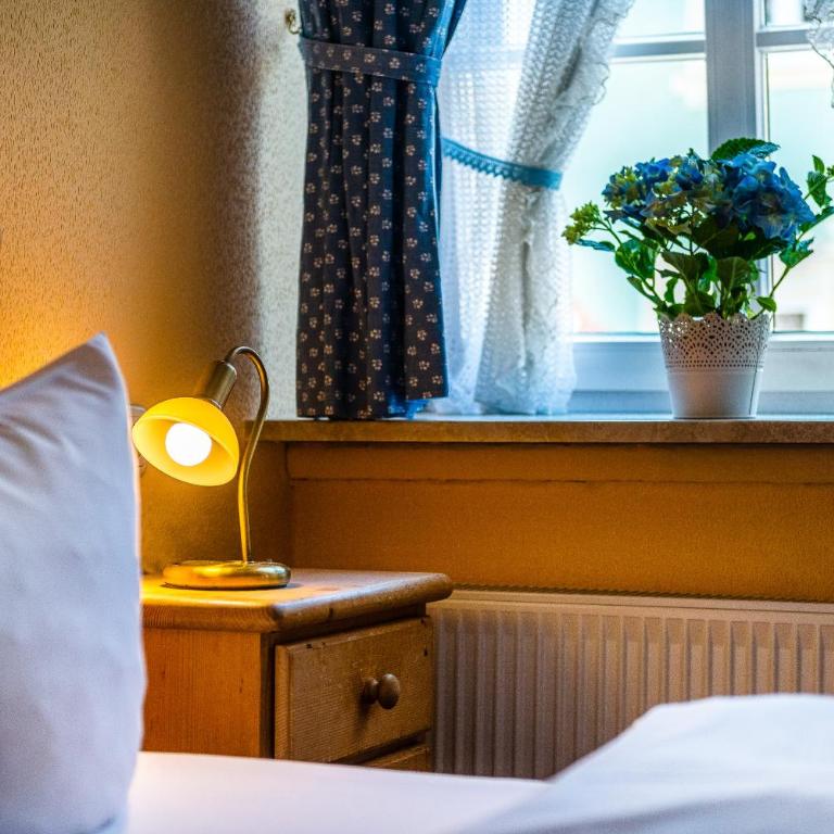 Werdenfelser Hof - Doppelzimmer mit Stadtblick - 1