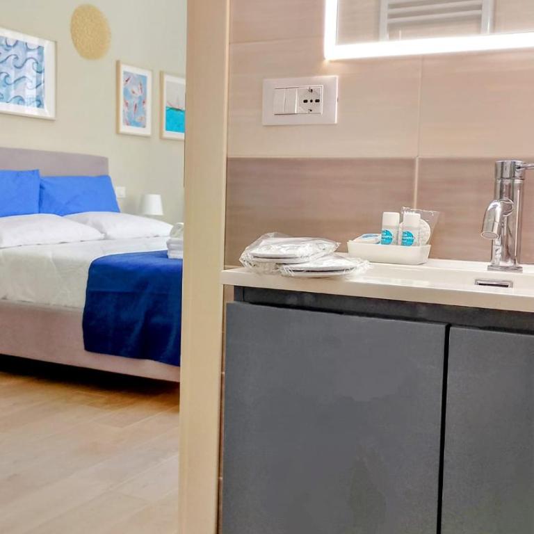 Il Mare Dentro - Camera Matrimoniale con Bagno Privato - 13