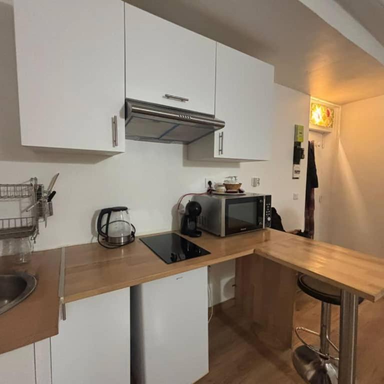 a studio in heart of Montmart sacré coeur - Appartement 1 Chambre - 8