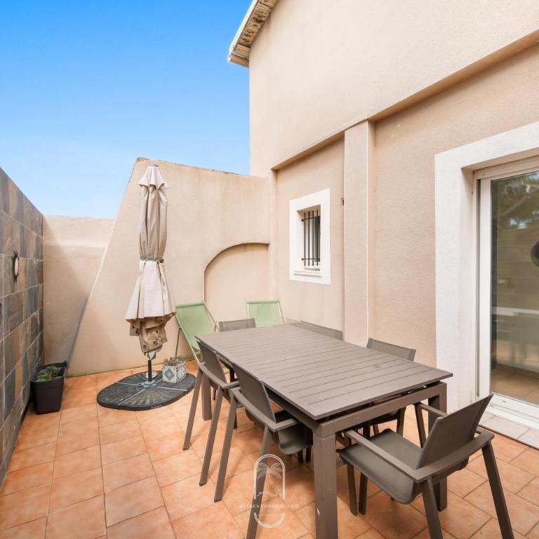 La Capte idyllique- Hyères Plage T3 CLIM WIFI BY HC - Apartment mit 2 Schlafzimmern - 4