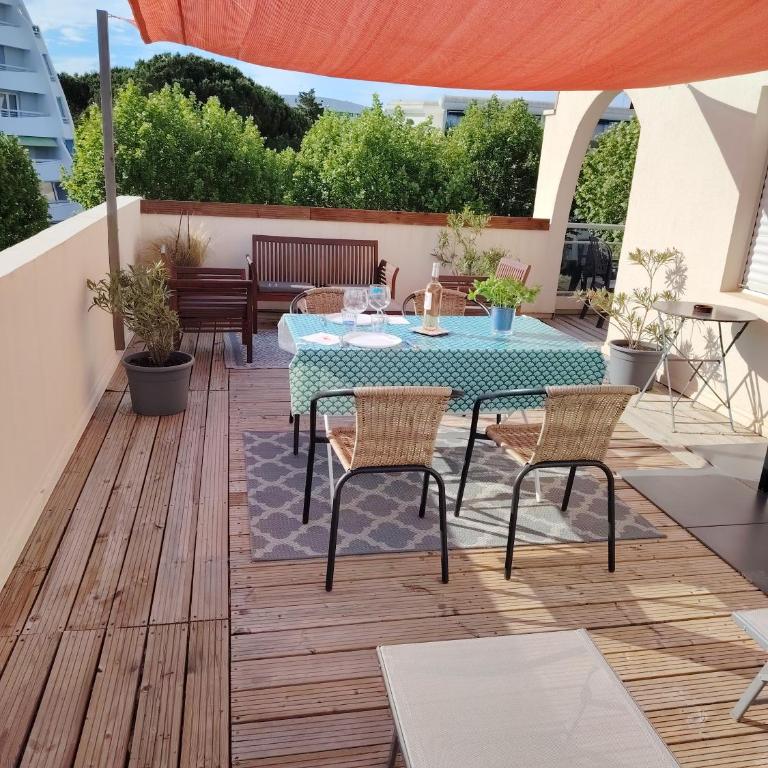 Appartement avec garage et grande terrasse , proximité des plages - Studio with Terrace - 4