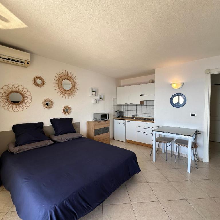 Studio vue mer limitrophe à Monaco - Appartement-Studio avec 1 Lit Double - 3