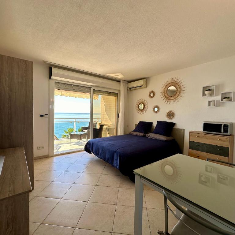 Studio vue mer limitrophe à Monaco - Appartement-Studio avec 1 Lit Double - 4