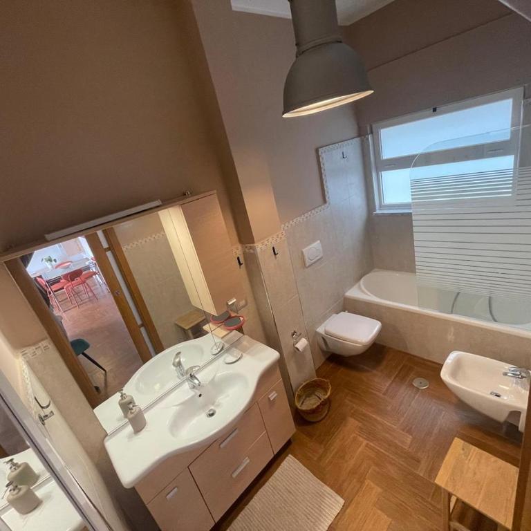Casa di Piera - Appartamento con 1 Camera da Letto - 2