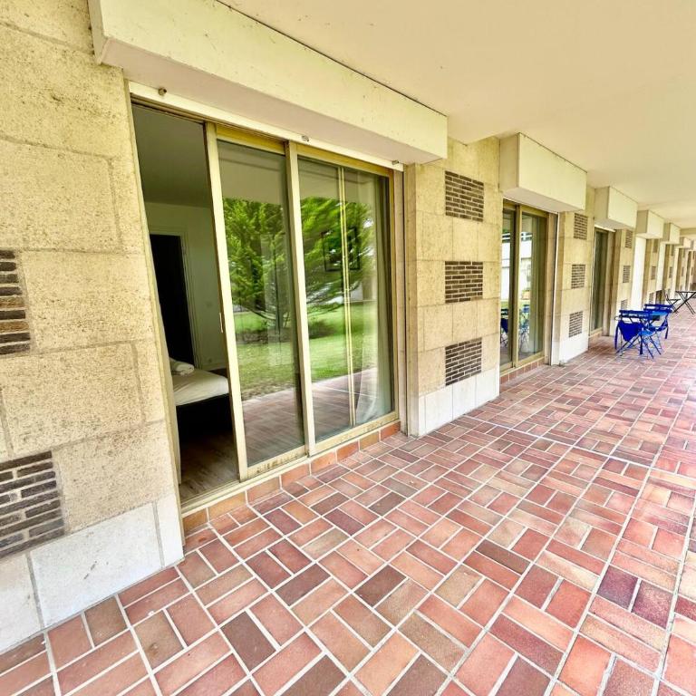The golden triangle Apartment - Appartement - Vue sur Jardin - 10