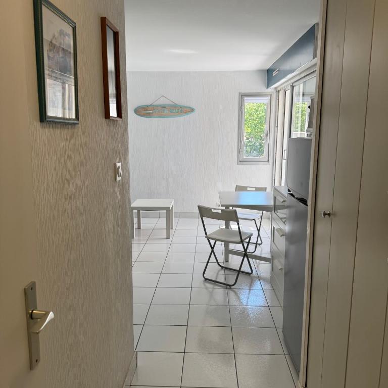 Studio - résidence avec piscine - Apartment mit 1 Schlafzimmer - 6