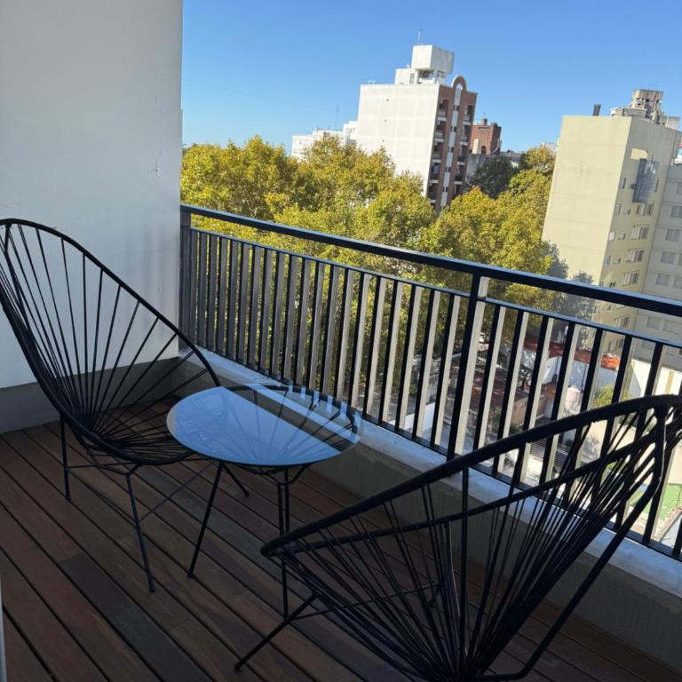 Monoambiente , excelente ubicacion , cercano a Hospitales Y principales Universidades, OPCIONAL COCHERA - Apartamento de 2 dormitorios - 32