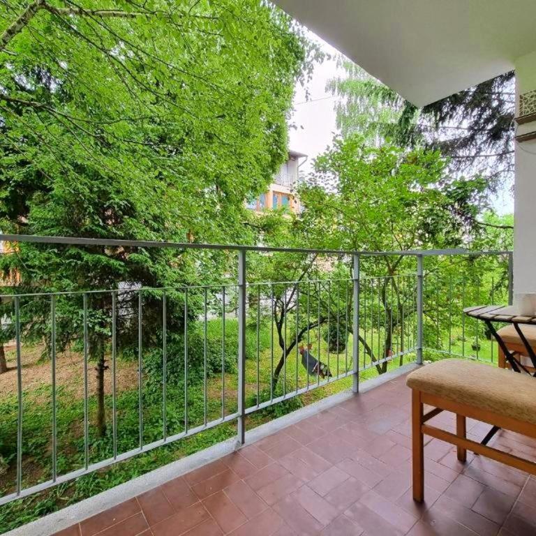 Birchwood place - One-Bedroom Apartment - 11