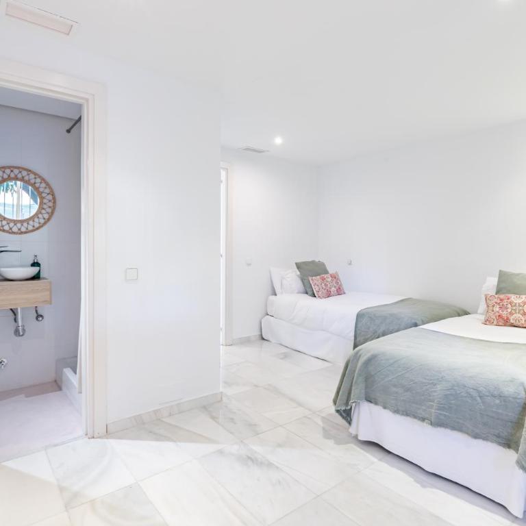 Sea Breeze House by Kura Homes - Apartment - 29