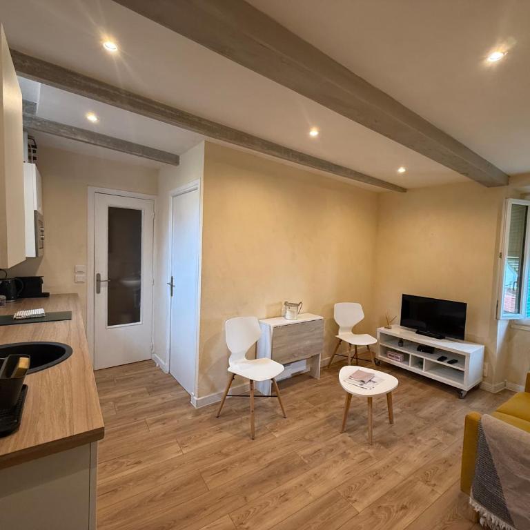 Séjour authentique avec vue mer à Menton - Appartamento con 1 Camera da Letto - 2