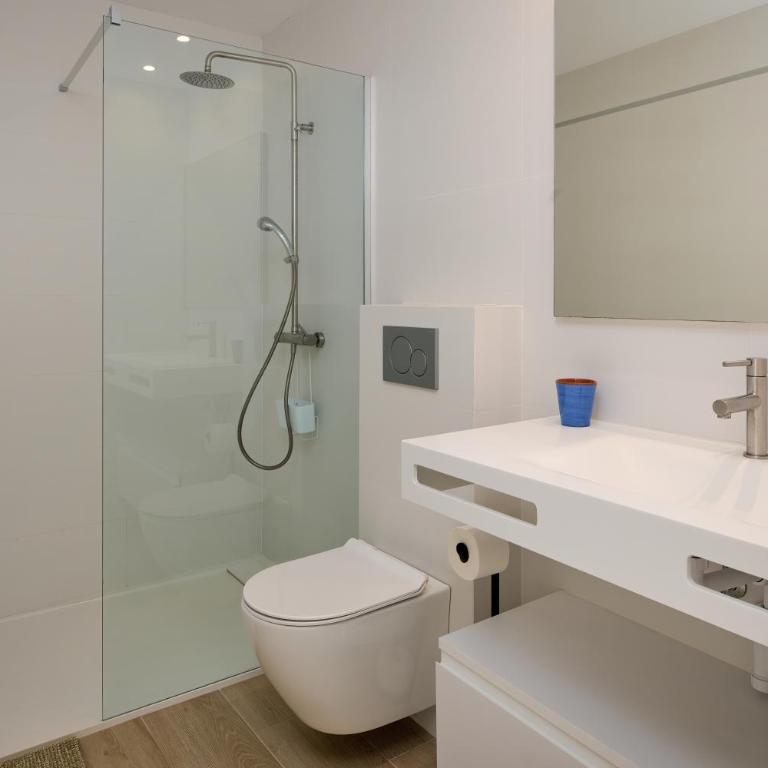 Sea frontline Apartment 'Faraona'. Pool. WIFI - Apartamento de 3 dormitorios - 29