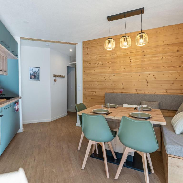 Appartement 6pers dont 4 adultes max aux Orres 1800 - Apartment mit 2 Schlafzimmern - 3