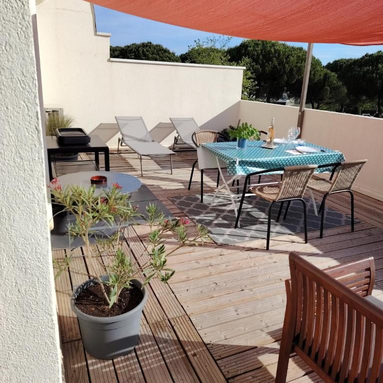 Appartement avec garage et grande terrasse , proximité des plages - Studio with Terrace - 7