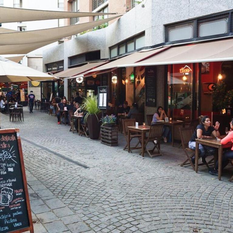 Apt Barrio Patrimonial a 3 min Red de Metro, Wifi, Comodidad - Apartamento de 1 dormitorio - 56