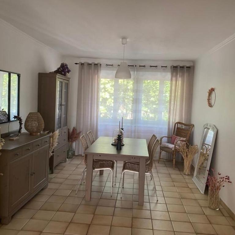 Appartement terrasse Malo à 2 pas de la plage - Two-Bedroom Apartment - 8