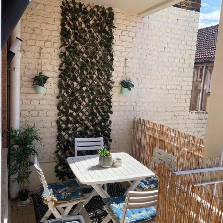 Appartement terrasse Malo à 2 pas de la plage - Two-Bedroom Apartment - 10
