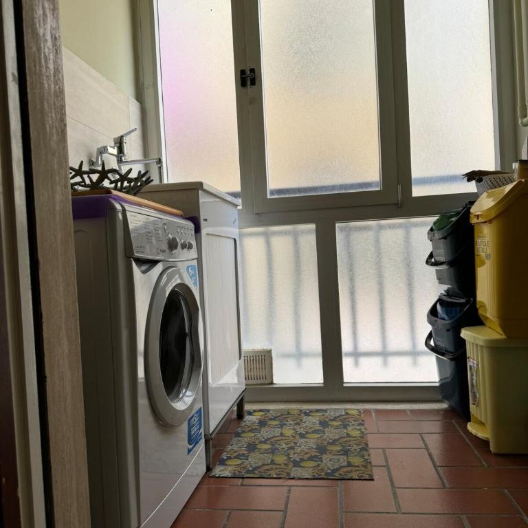 DV Holiday Home - Appartamento con 2 Camere da Letto - 40
