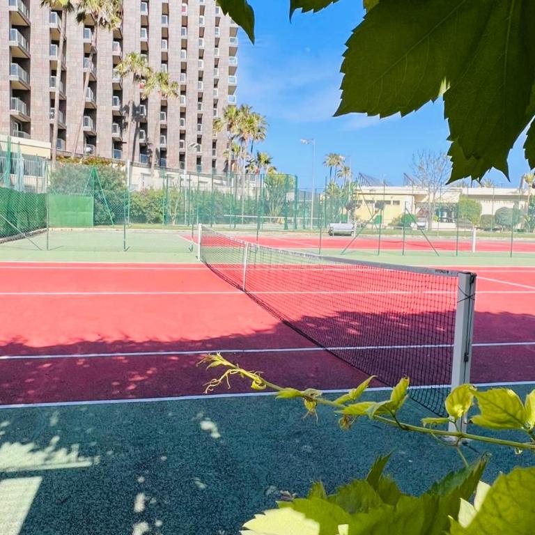 Playamar Deluxe pool & Beach Torremolinos Sinese design homes - Three-Bedroom Apartment - 42