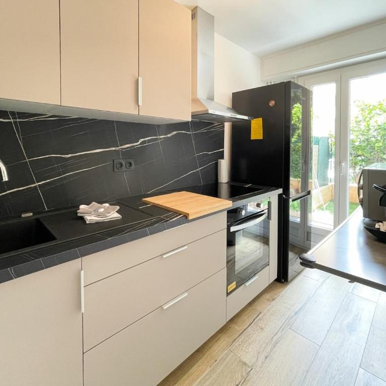 Charmant studio proche mer - Appartement 1 Chambre - 10