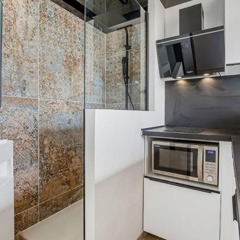 Cap Cosy studio standing Naturiste Heliopolis Cap d'Agde with Sea View - Apartment - 16