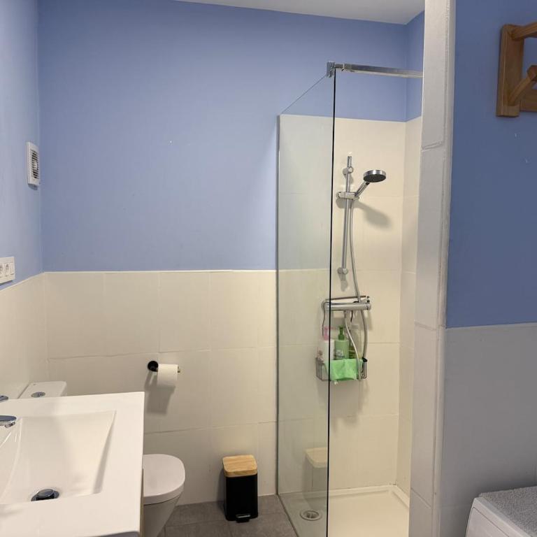 Centrally located M, bright and sunny apartment with terrace and pool views - Apartamento de 1 dormitorio - 3