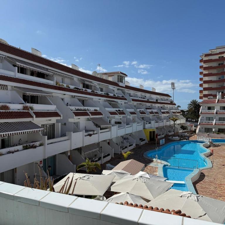 Centrally located M, bright and sunny apartment with terrace and pool views - Apartamento de 1 dormitorio - 5
