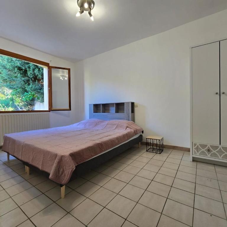 Maison avec jardin et garage - Maison de Vacances 3 Chambres - 14