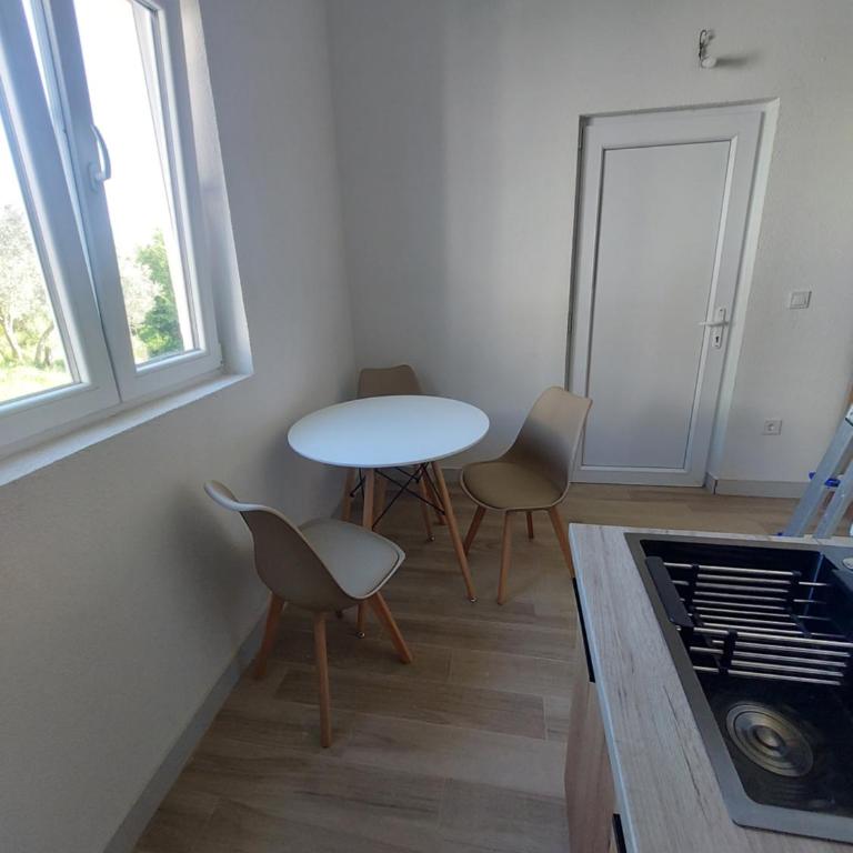 Apartmani Lapis - One-Bedroom Apartment - 4