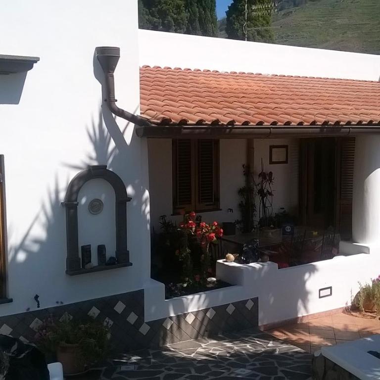 Casa Vacanze "Villa Angelina" - Camera Matrimoniale Standard - 2