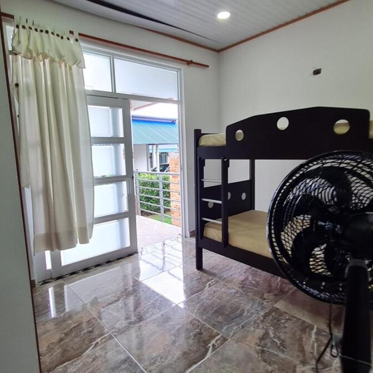 Villa Gladys con Piscina Privada y Vista Natural - Casa de 4 dormitorios - 8