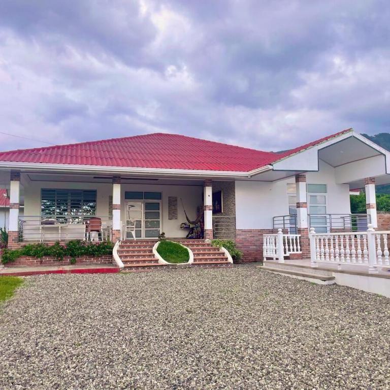 Villa Gladys con Piscina Privada y Vista Natural - Casa de 4 dormitorios - 15