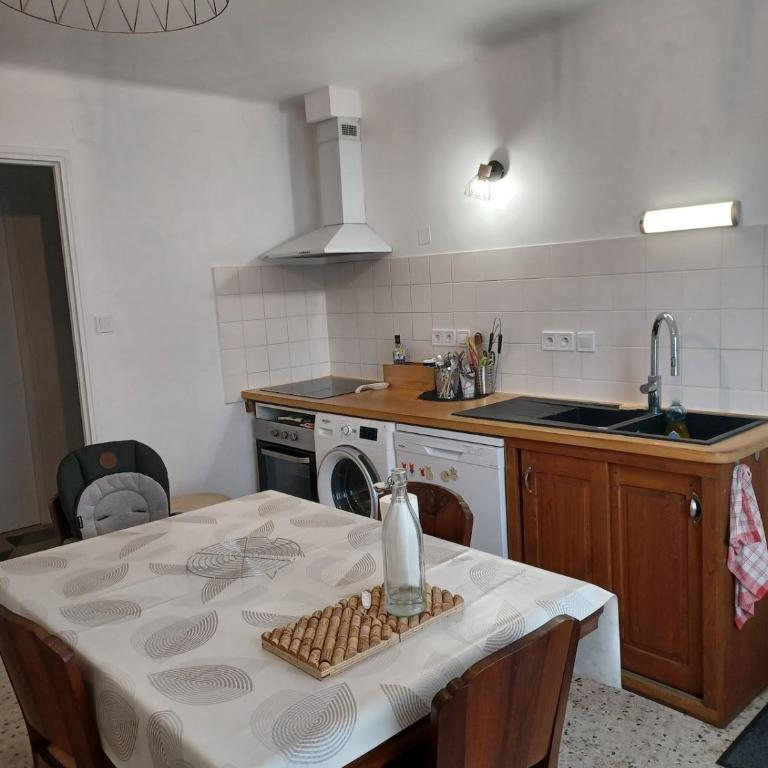 Maison Jardin & Garage P2 10 min Gare Nîmes - One-Bedroom Apartment - 19