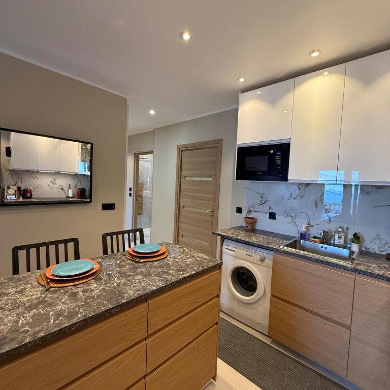 Cozy apartment with sea view Monaco - Appartement 2 Chambres - 9