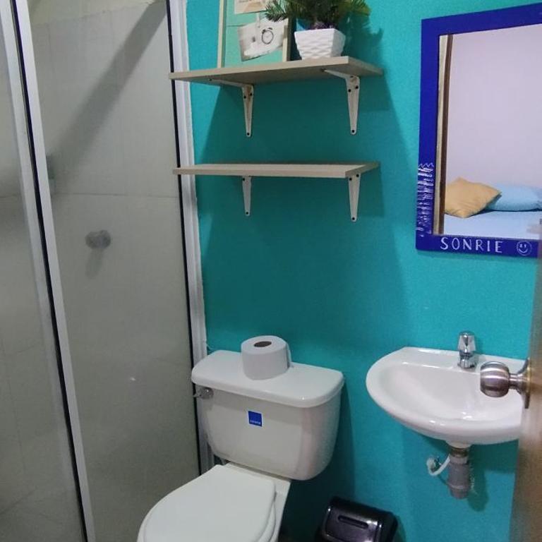 Hotel 4 Manzanas - Habitación Triple - 4