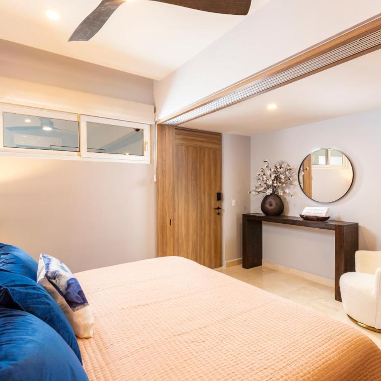 Designer 1BR Beachfront Retreat – Wake Up to the Waves - One-Bedroom Apartment - 21