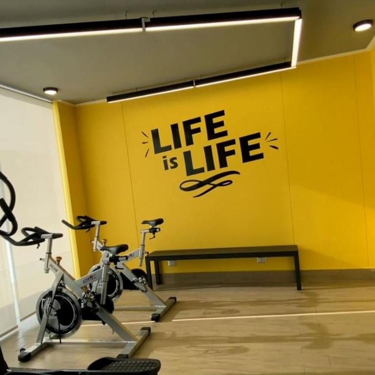Life 01 - Estudio con balcón - 13