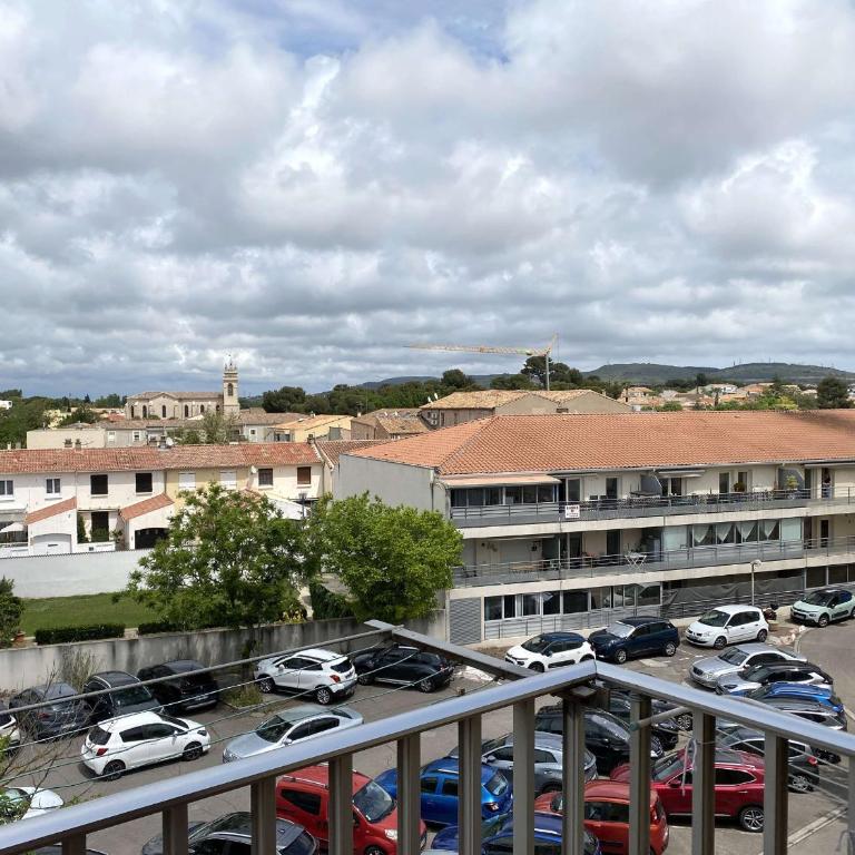 Studio rénové avec balcon et WIFI à Balaruc-les-Bains - FR-1-553-303 - Studio - 8