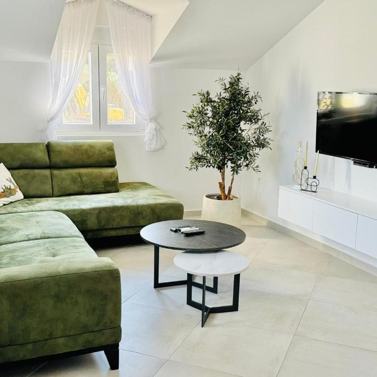 V&L Apartman - One-Bedroom Apartment - 9