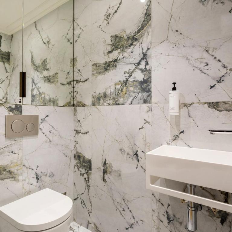 Merveil - Luxury Suite - Marais - Turbigo II - Three-Bedroom Apartment - 35