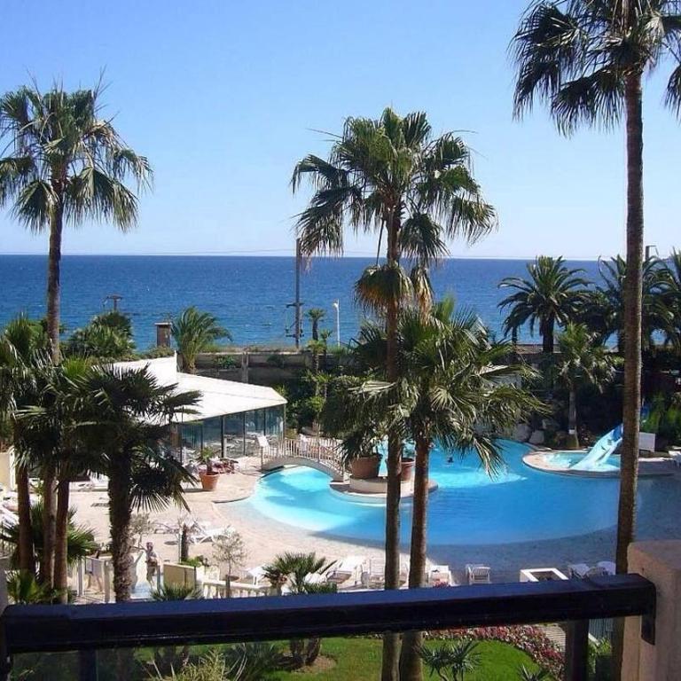 #Cannes Boccacabana Beach, Seafront, in Résid Pierre&Vacances 3 Stars - Appartement - Vue sur Mer - 55